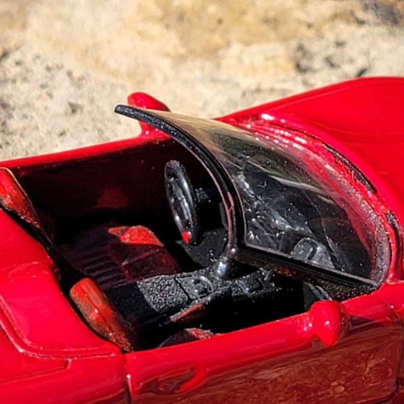 RACING CHAMPION ♡ 1998 Red Chevrolet Corvette - 1:64 Scale Diecast Model - Picture 5 of 17